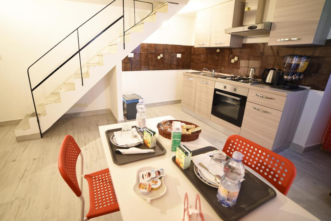 Tifeo Bed & Breakfast 卡塔尼亚 外观 照片